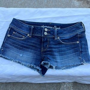 AMERICAN EAGLE JEAN SHORTS NEW WITHOUT TAGS
